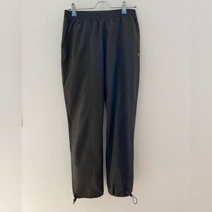GAP Factory Size XS Dark Green Swishy Jogger